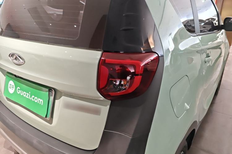 Used Chery QQ Little Ant 2022 Sweet Pink Edition Half-Sugar Version Lithium Iron Phosphate 30 kW 301 km Right Rear Taillight