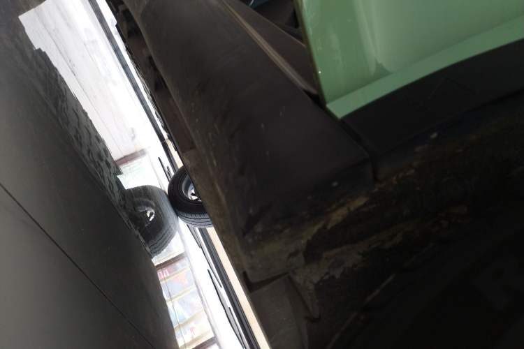 Used Chery QQ Little Ant 2022 Sweet Pink Edition Low-Sugar Version Lithium Iron Phosphate 30 kW 301 km Right Side Sill