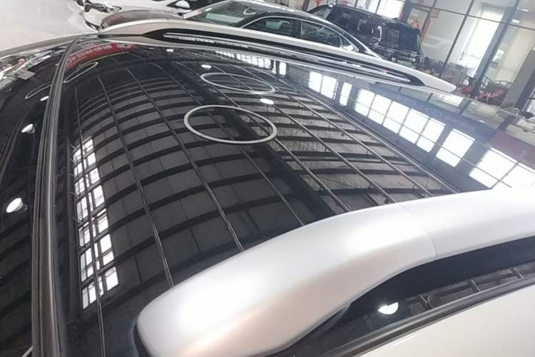 Used Chery QQ Little Ant 2022 Updated Version Sweet Pink Edition Full Sugar Version Lithium Iron Phosphate 30.7 kWh 30 kW 301 km Roof