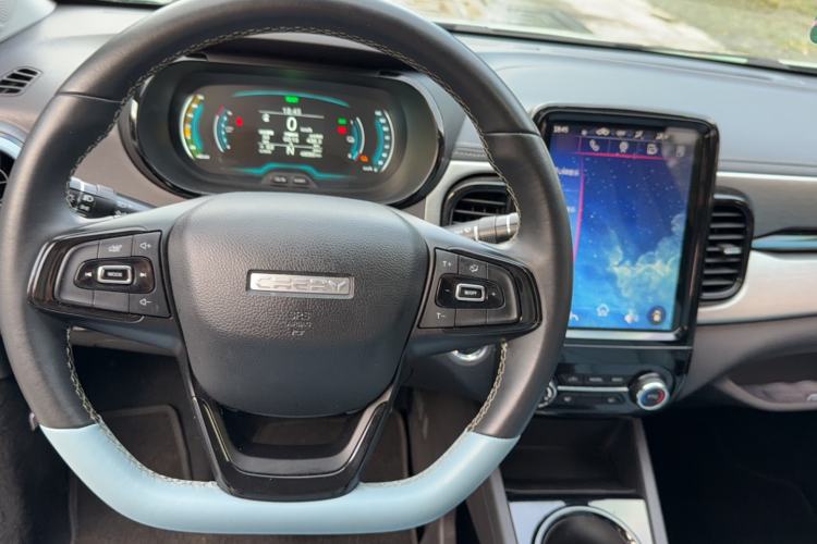 Used Chery QQ Little Ant 2022 Sweet Pink Edition Half-Sugar Version Lithium Iron Phosphate 30 kW 301 km Steering Wheel