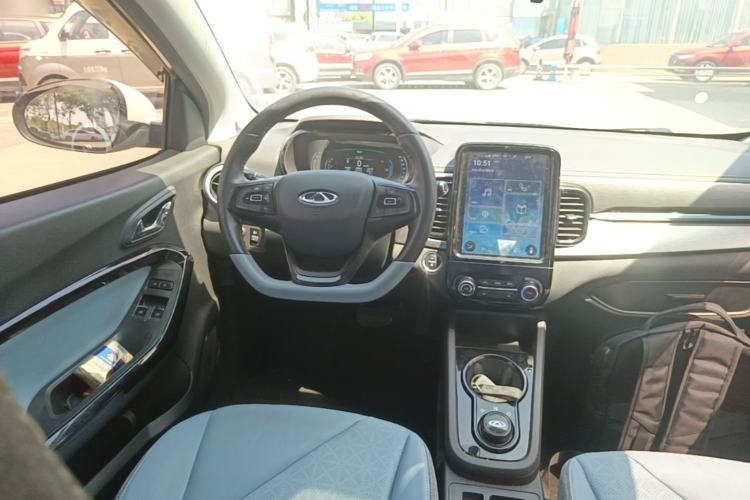 Used Chery QQ Little Ant 2022 Sweet Pink Edition Half-Sugar Version Lithium Iron Phosphate 29.2 kWh 30 kW 301 km Steering Wheel
