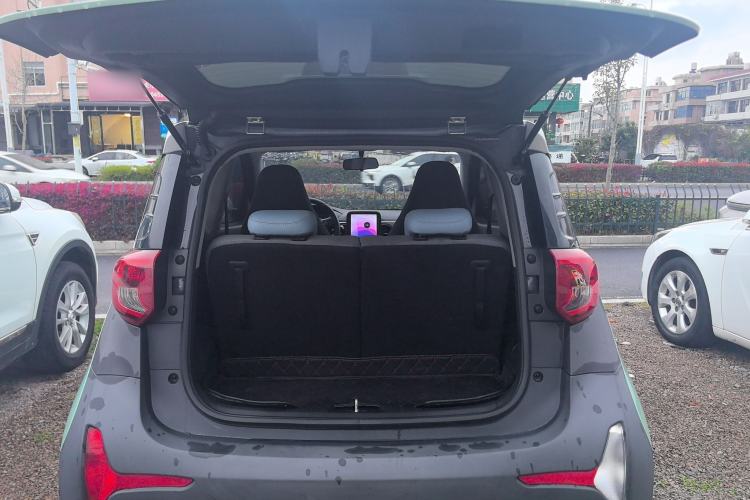 Used Chery QQ Little Ant 2022 Sweet Pink Edition Half-Sugar Version Lithium Iron Phosphate 29.2 kWh 30 kW 301 km Trunk