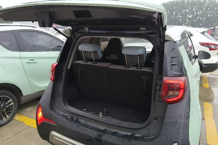 Used Chery QQ Little Ant 2022 Sweet Pink Edition Half-Sugar Version 3-Cell Lithium 30kW 408km Trunk