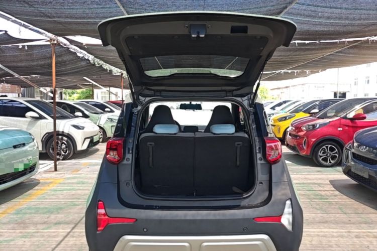 Used Chery QQ Little Ant 2022 Restyled Version Sweet Pink Edition Half-Sugar Version 28.8 kWh 30 kW 301 km Trunk