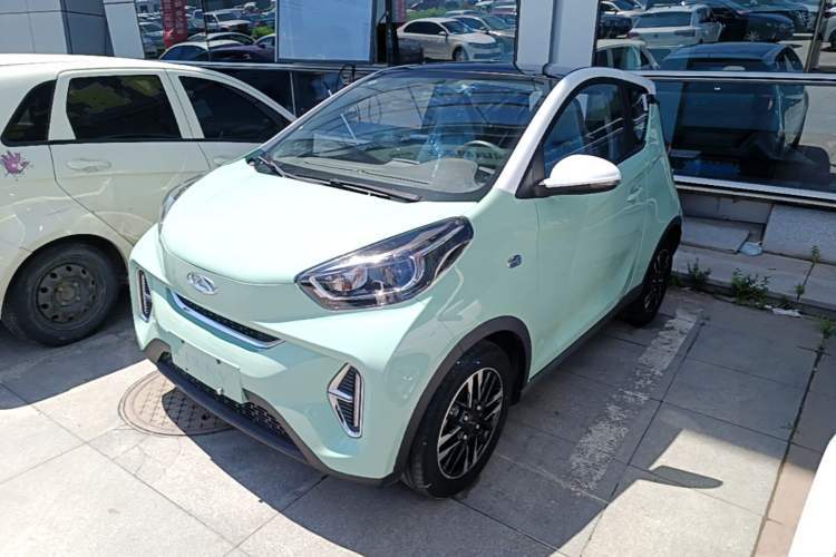 Used Chery QQ Little Ant 2022 Restyled Version Sweet Pink Edition Half-Sugar Version 28.8 kWh 30 kW 301 km Guazi used car, China used car export, Used car for sale, Used cars, Cheapest cars for sale