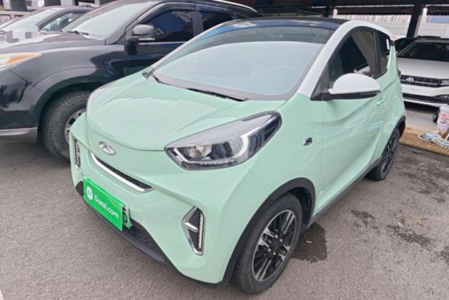 Chery QQ Little Ant 2022 Sweet Pink Edition Half-Sugar Version Lithium Iron Phosphate 30 kW 301 km مستعملة