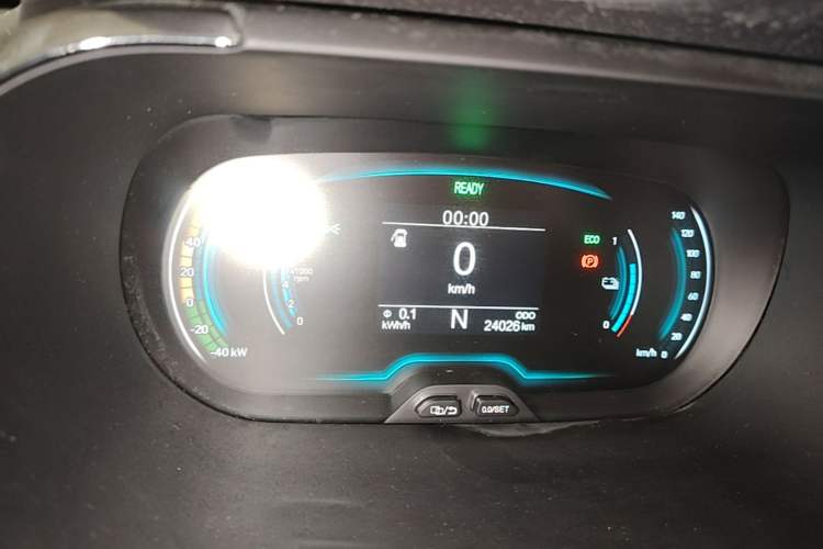 Used Chery QQ Little Ant 2022 Sweet Pink Edition Half-Sugar Version Lithium Iron Phosphate 29.2 kWh 30 kW 301 km Instrument Cluster