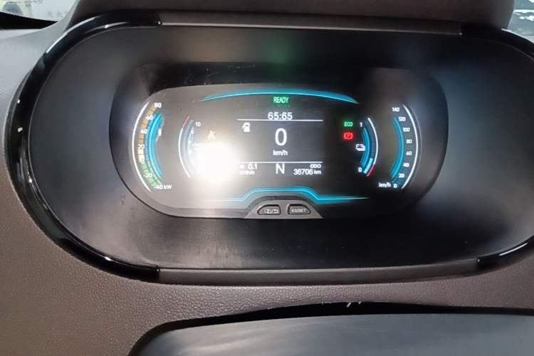 Used Chery QQ Little Ant 2022 Sweet Pink Edition Half-Sugar Version Lithium Iron Phosphate 30 kW 301 km Instrument Cluster