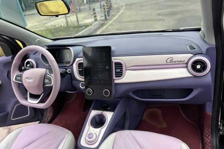 Used Chery QQ Little Ant 2022 Mei Romance 30.6 kWh Interior 1