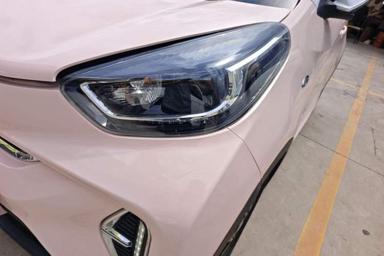 Used Chery QQ Little Ant 2022 Revised Version Sweet Pink Edition Half-Sugar Version Lithium Iron Phosphate 30.7 kWh 30 kW 301 km Left Front Headlight