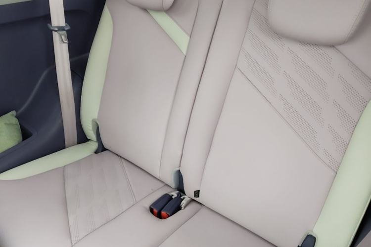 Used Chery QQ Little Ant 2022 Me 301km Rococo Lithium Iron Phosphate Left Rear Seat