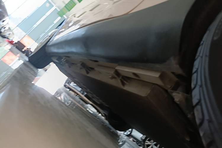 Used Chery QQ Little Ant 2022 Me 301km Romance Phosphate Lithium-Iron Left Side Sill