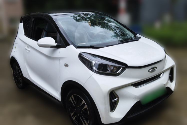 Used Chery QQ Little Ant 2022 Restyled Version Sweet Pink Edition Low-Sugar Version Lithium Iron Phosphate Battery 30.7 kWh 30 kW 301 km Front Right 45 Deg