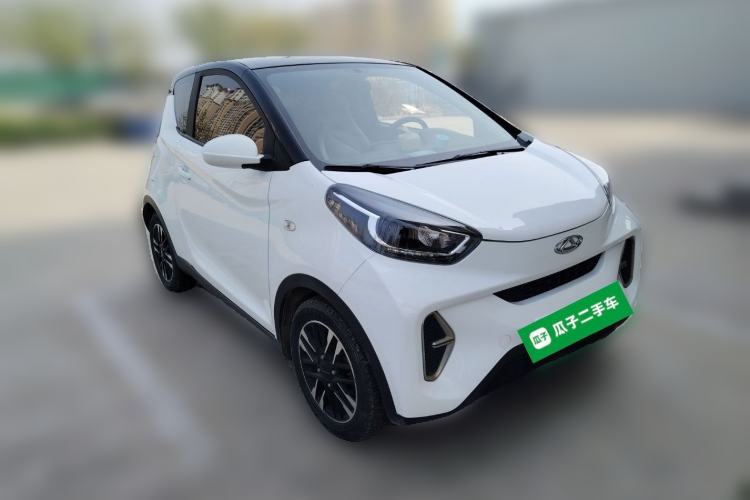 Used Chery QQ Little Ant 2022 Restyled Version Sweet Pink Edition Low-Sugar Version Lithium Iron Phosphate Battery 30.7 kWh 30 kW 301 km Front Right 45 Deg