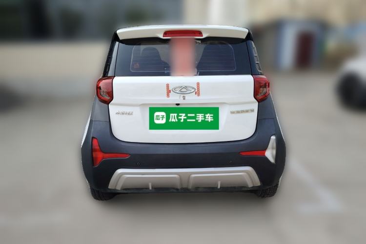 Used Chery QQ Little Ant 2022 Restyled Version Sweet Pink Edition Low-Sugar Version Lithium Iron Phosphate Battery 30.7 kWh 30 kW 301 km Rear