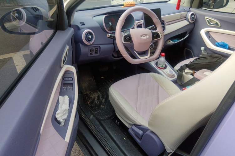 Used Chery QQ Little Ant 2022 Me 301km Romance Phosphate Lithium-Iron Driver Seat