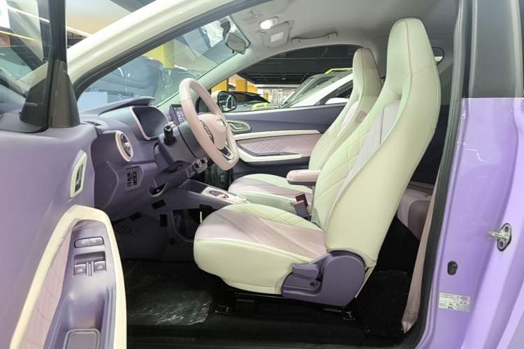 Used Chery QQ Little Ant 2022 Mei Romance 30.6 kWh Driver Seat