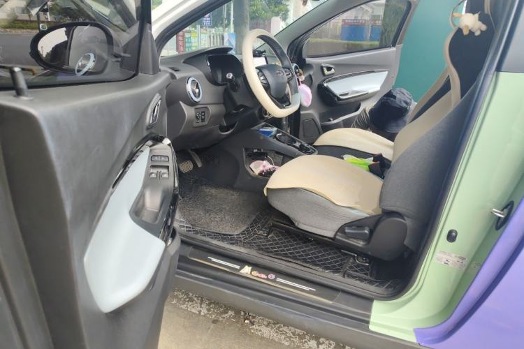 Used Chery QQ Little Ant 2022 Sweet Pink Edition Half-Sugar Version Lithium Iron Phosphate 29.2 kWh 30 kW 301 km Driver Seat