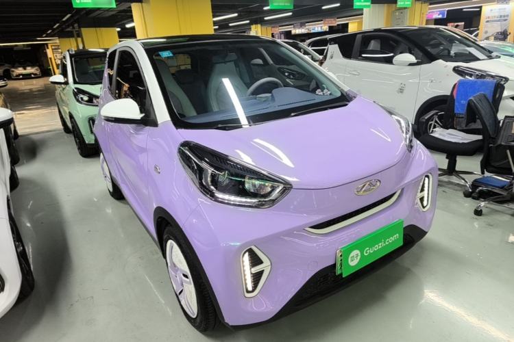 Used Chery QQ Little Ant 2022 Mei Romance 30.6 kWh Front Right 45 Deg