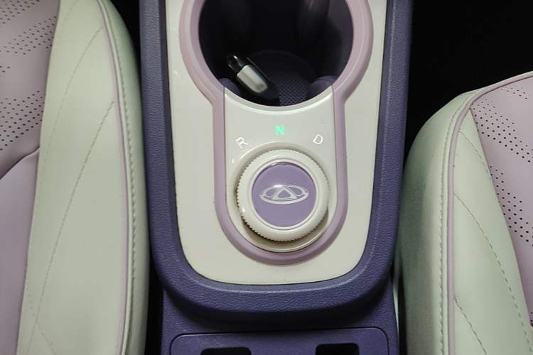Used Chery QQ Little Ant 2022 Me 301km Romance - Lithium Ternary Gear Lever