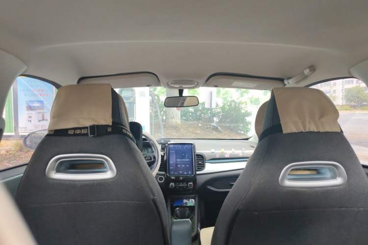 Used Chery QQ Little Ant 2022 Sweet Pink Edition Half-Sugar Version Lithium Iron Phosphate 29.2 kWh 30 kW 301 km Headliner