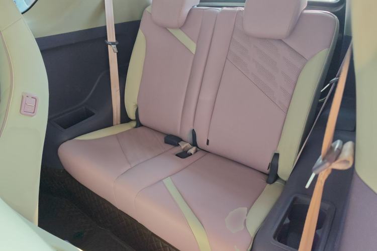 Used Chery QQ Little Ant 2022 Me 301km Romance Phosphate Lithium-Iron Interior 4