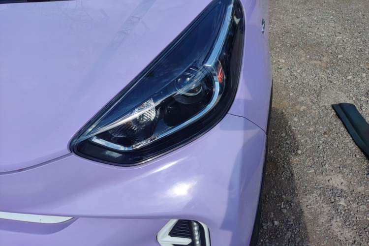 Used Chery QQ Little Ant 2022 Revised Version Sweet Pink Edition Half-Sugar Version Lithium Iron Phosphate 30.7 kWh 30 kW 301 km Left Front Headlight