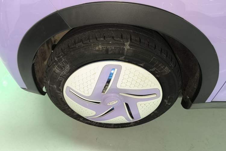 Used Chery QQ Little Ant 2022 Mei Romance 30.6 kWh Left Front Wheel Hub