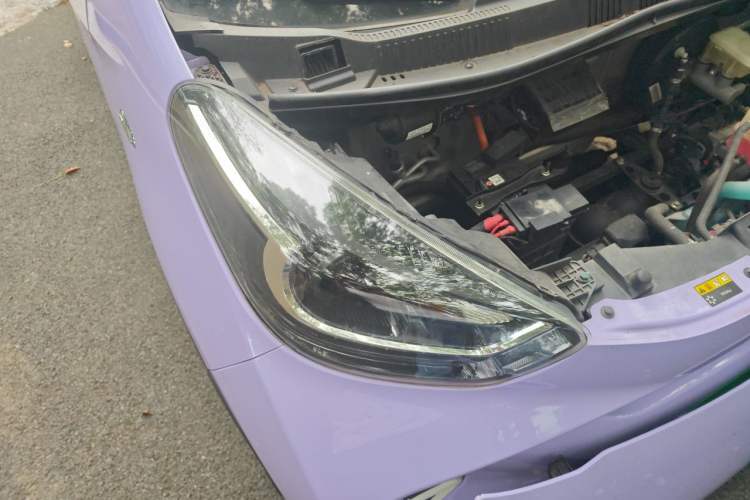 Used Chery QQ Little Ant 2022 Me 301km Romance Phosphate Lithium-Iron Right Front Headlight