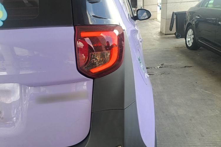 Used Chery QQ Little Ant 2022 Restyled Version Sweet Pink Edition Half-Sugar Version 30.6 kWh 30 kW 301 km Right Rear Taillight
