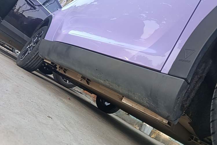 Used Chery QQ Little Ant 2022 Me 301km Rococo Lithium Iron Phosphate Right Side Sill