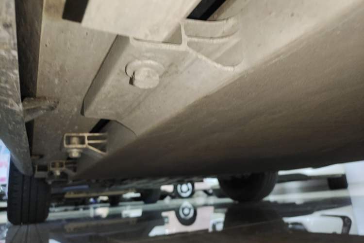 Used Chery QQ Little Ant 2022 Me 301km Romance - Lithium Ternary Right Side Sill