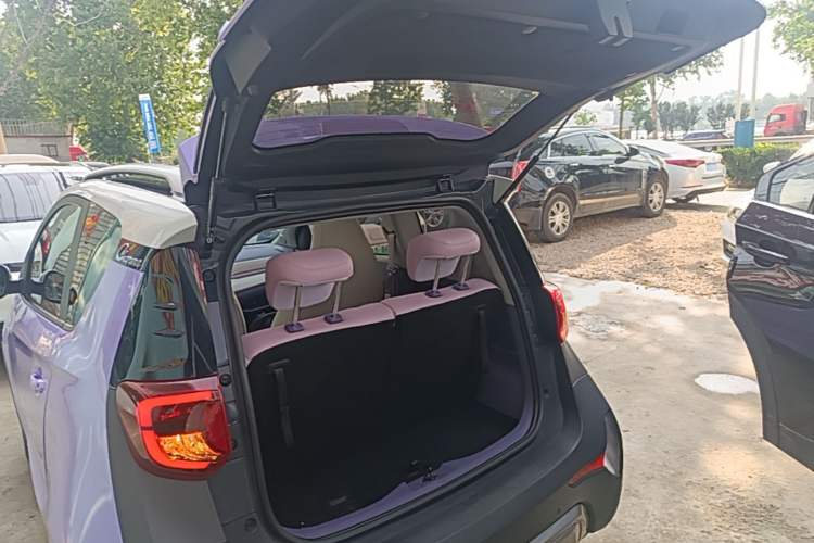 Used Chery QQ Little Ant 2022 Me 301km Rococo Lithium Iron Phosphate Trunk