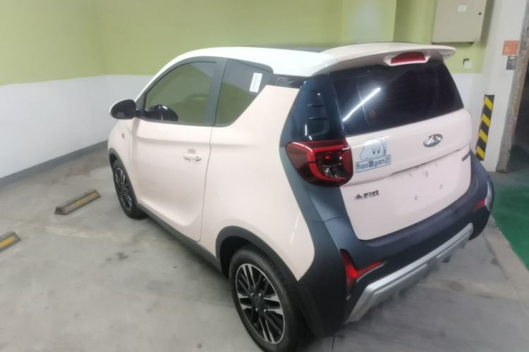 Used Chery QQ Little Ant 2022 Revised Version Sweet Pink Edition Half-Sugar Version Lithium Iron Phosphate 30.7 kWh 30 kW 301 km Rear Left 45 Deg