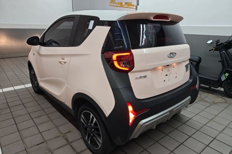 Used Chery QQ Little Ant 2022 Revised Version Sweet Pink Edition Half-Sugar Version Lithium Iron Phosphate 30.7 kWh 30 kW 301 km Rear Left 45 Deg