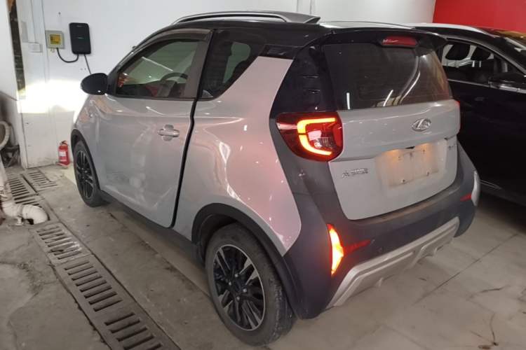 Used Chery QQ Little Ant 2022 Updated Version Sweet Pink Edition Full Sugar Version Lithium Iron Phosphate 30.7 kWh 30 kW 301 km Rear Left 45 Deg