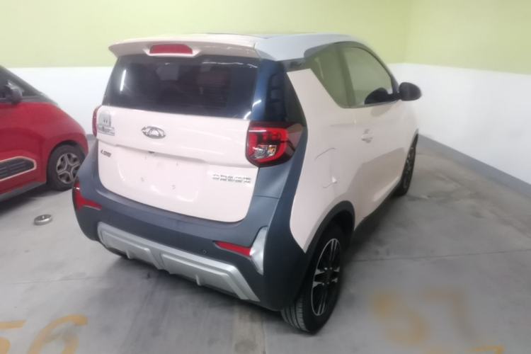 Used Chery QQ Little Ant 2022 Revised Version Sweet Pink Edition Half-Sugar Version Lithium Iron Phosphate 30.7 kWh 30 kW 301 km Rear Right 45 Deg