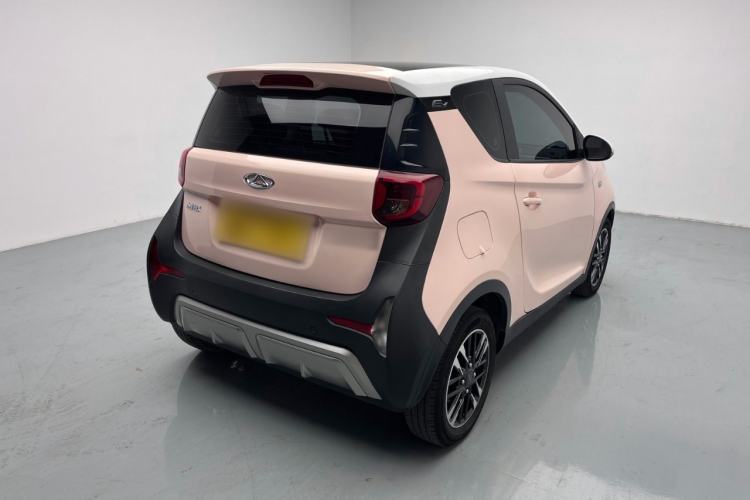 Used Chery QQ Little Ant 2022 Sweet Pink Edition Half-Sugar Version Lithium Iron Phosphate 30 kW 301 km Rear Right 45 Deg