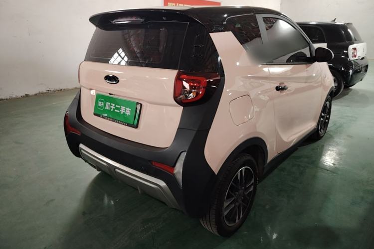 Used Chery QQ Little Ant 2022 Revised Version Sweet Pink Edition Half-Sugar Version Lithium Iron Phosphate 30.7 kWh 30 kW 301 km Rear Right 45 Deg