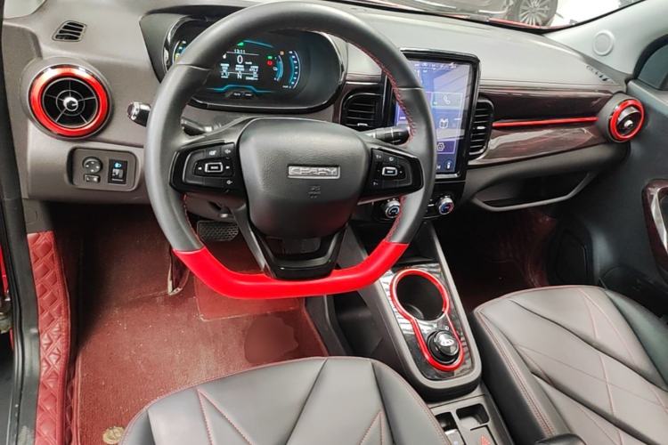 Used Chery QQ Little Ant 2022 Revised Version Sweet Pink Edition Half-Sugar Version Lithium Iron Phosphate 30.7 kWh 30 kW 301 km Center Console