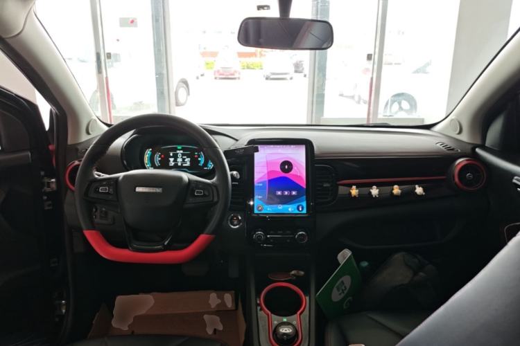 Used Chery QQ Little Ant 2022 Sweet Pink Edition Half-Sugar Version Lithium Iron Phosphate 30 kW 301 km Center Console