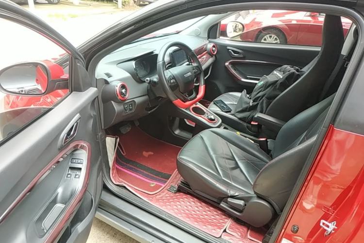Used Chery QQ Little Ant 2022 Sweet Pink Edition Half-Sugar Version Lithium Iron Phosphate 30 kW 301 km Driver Seat