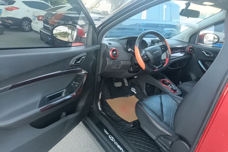 Used Chery QQ Little Ant 2022 Revised Version Sweet Pink Edition Half-Sugar Version Lithium Iron Phosphate 30.7 kWh 30 kW 301 km Driver Seat