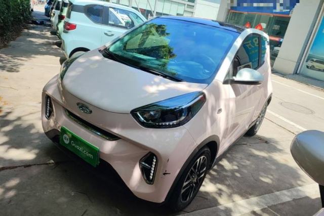 Used Chery QQ Little Ant 2022 Restyled Version Sweet Pink Edition Half-Sugar Version 30.6 kWh 30 kW 301 km