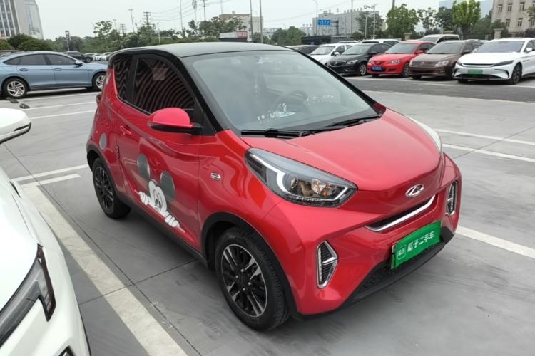 Used Chery QQ Little Ant 2022 Revised Version Sweet Pink Edition Half-Sugar Version Lithium Iron Phosphate 30.7 kWh 30 kW 301 km Front Right 45 Deg