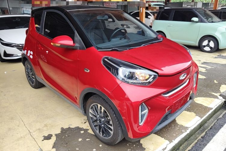 Used Chery QQ Little Ant 2022 Sweet Pink Edition Half-Sugar Version Lithium Iron Phosphate 29.2 kWh 30 kW 301 km Front Right 45 Deg