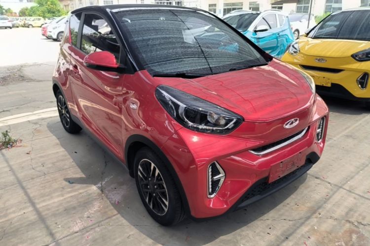 Used Chery QQ Little Ant 2022 Sweet Pink Edition Half-Sugar Version Lithium Iron Phosphate 30 kW 301 km Front Right 45 Deg