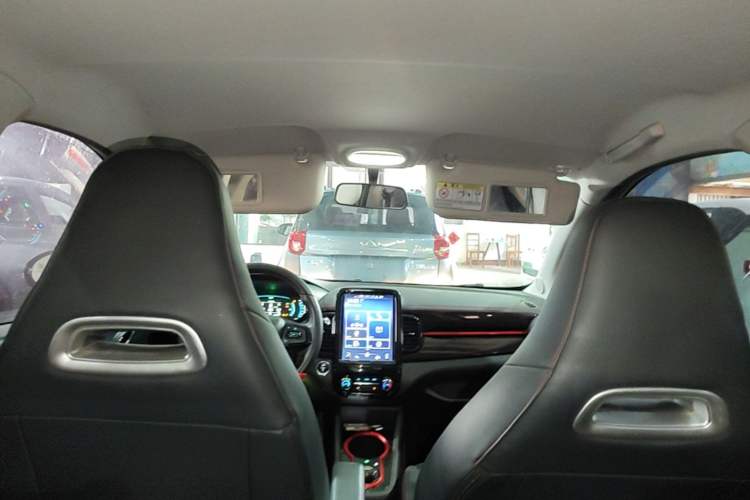 Used Chery QQ Little Ant 2022 Sweet Pink Edition Half-Sugar Version 3-Cell Lithium 30kW 301km Headliner