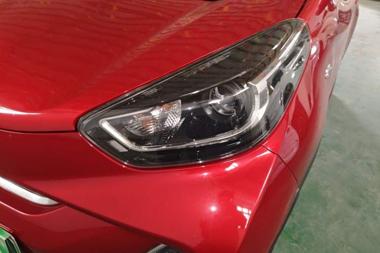 Used Chery QQ Little Ant 2022 Sweet Pink Edition Half-Sugar Version Lithium Iron Phosphate 30 kW 301 km Left Front Headlight