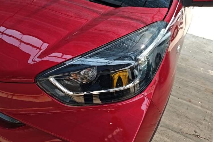 Used Chery QQ Little Ant 2022 Revised Version Sweet Pink Edition Half-Sugar Version Lithium Iron Phosphate 30.7 kWh 30 kW 301 km Left Front Headlight